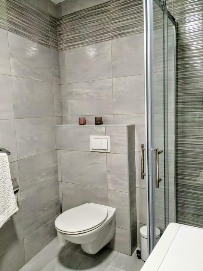 تروغير Studio Apartman Violeta II - 50M From The Beach المظهر الخارجي الصورة